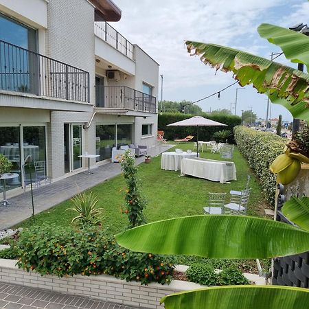 Il Sorriso Di Angelina Bed & Breakfast Pescara Exterior photo